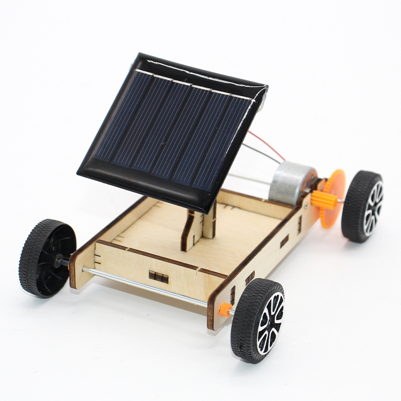 探秘綠色能源——可折疊太陽能小車DIY體驗報告